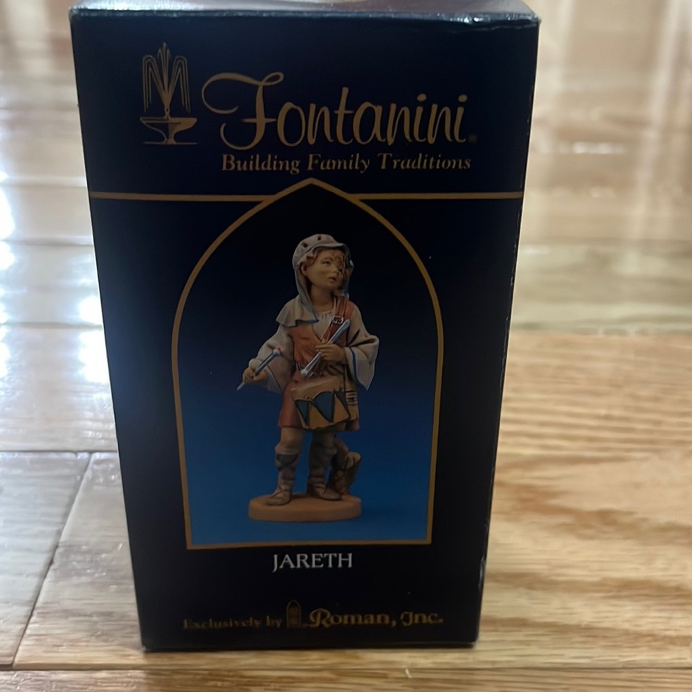 NEW FONTANINI JARETH 5” Heirloom Nativity Collection By Roman, Vintage set 55103